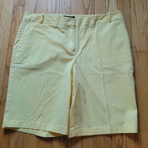 Talbots Womens Yellow Cotton Blend Shorts Size 14 - Picture 1 of 3